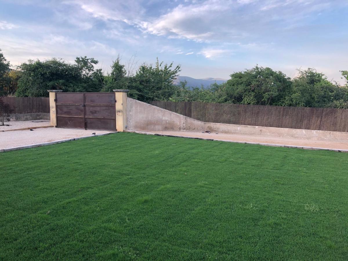 Villa Dans Le Luberon A 2 Km De Lourmarin Lauris ภายนอก รูปภาพ